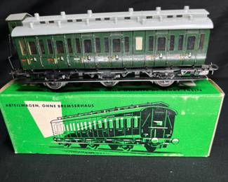 Marklin HO 4005 3rd Class Passenger Car