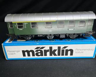 Marklin HI # 4067 Passenger Car 1st Class with Box