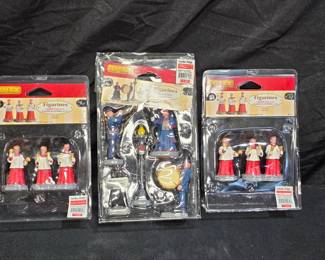 LEMAX Holiday Village Figurines