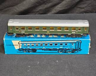 Marklin HO #4037 D-Zug-Wagen Express Coach Car