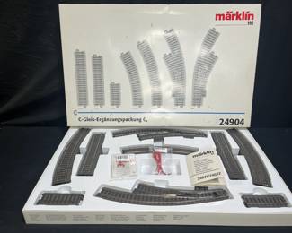 Marklin 24904 C4 HO Track Extension Set