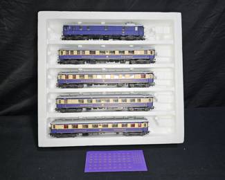 Liliput 820 HO Rheincold 5-Car Passenger Set