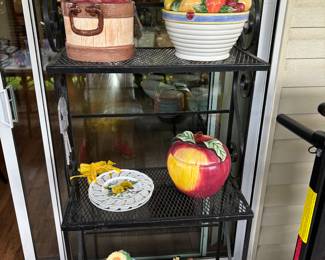 Fruit rack.  Do not attempt to eat.