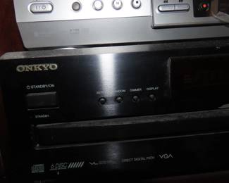 Onkyo 6 CD changer DXC390