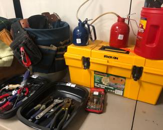 Tools and even more than pictured!