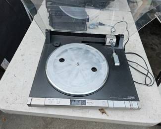 Luxman PX-101 linear tracking turntable.