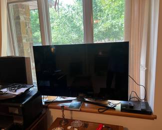 48” Samsung TV