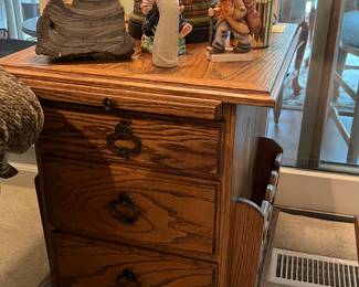 End Table with Magazine Rack