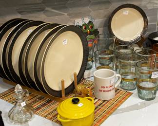 Crate and Barrel, Scavo Pattern.