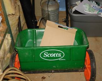 Scotts spreader