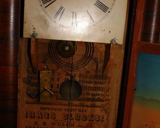 Interior of Ogee mantle clock