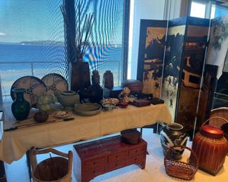 Imari plates and more available for in-person shopping Friday and Saturday.