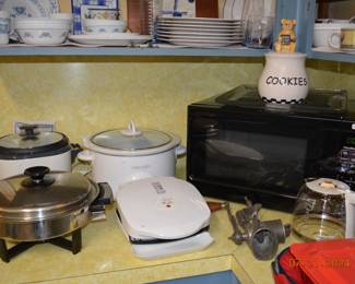 Small kitchen appliances 