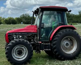 Mahindra M Power Cab 4 X 4 Tractor