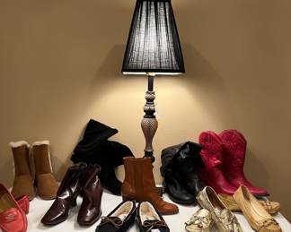 Lady's size 7 name brand boots and shoes