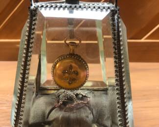 Victorian glass pocket watch case