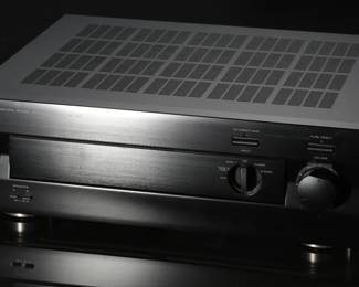 Yamaha AX-592 Integrated Amplifier Natural Sound Stereo  Amp
