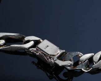 14k Gold Figaro Link Chain Bracelet 7.5in
