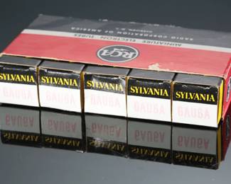 Lot of 5 Vintage Sylvania 6AU6A Vacuum Tubes 

