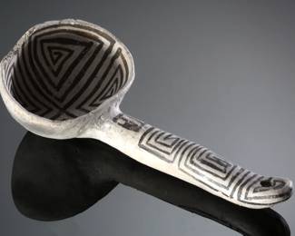 Prehistoric Anasazi Black-On-White Chaco Red Mesa Ladle Native American Pottery 
