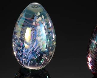 Lot of 2 MSH Mt St Helens Studio Art Glass Eggs&nbsp; Paperweights
