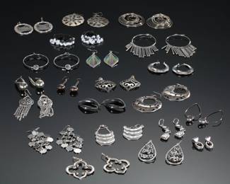 #5 Costume Jewelry Lot 20 Pairs of Earrings 
