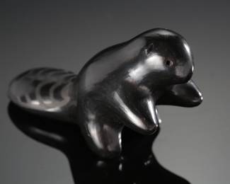 AS-IS Santa Clara Pueblo Beaver Figure Native American Beaver Blackware 
