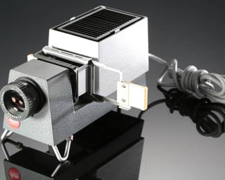 Leitz Pradix 35mm Compact Slide Projector 31.044.000
