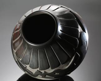 Vickie Martinez&nbsp;Santa Clara Avanyu Serpent Pot Native American Pottery Carved Blackware 
