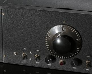 Antique National HRO Communications Receiver Tube Radio 
