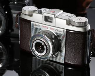 Lot of 3 Vintage 35mm Cameras Realist/Kodak/Minolta
