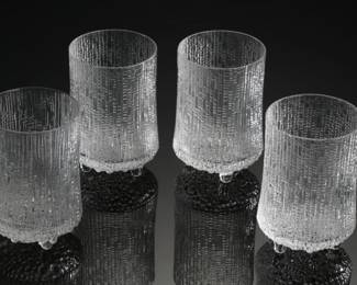 #4 Lot of 4 iittala Ultima Thule Footed Highball Glasses 

