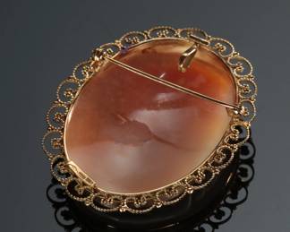 18k Gold Italian Shell Cameo Brooch Pendant Pin
