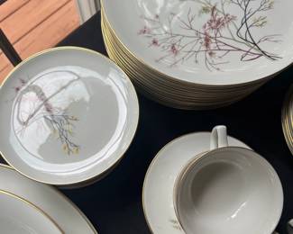 EMB2 Gold Trim Embassy China Set