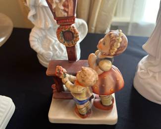 Vintage Goebel Hummel Figurine #23 -"Adoration"