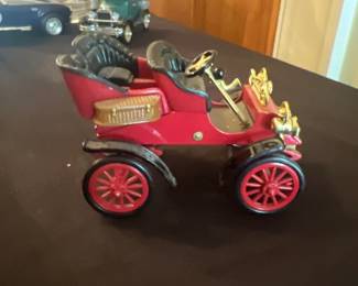 Vintage Toy Cars - Classic 1903 Ford Model A DieCast Car