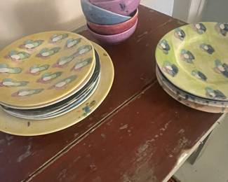 6 dinner plates by Lyn Evans, 1 large platter, 4 bowls, 6 salad/dessert plates