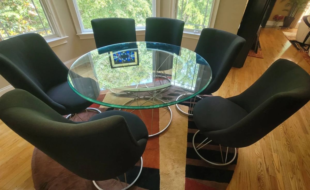 "Behold Mount Vintage Part 2" in North Augusta, SC Starts Closing Thu 7/25 8p. Pickup Sat 7/27 11-2p. Please click here to view more photos, descriptions, and current bids: https://ctbids.com/estate-sale/30101