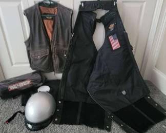 "Behold Mount Vintage Part 2" in North Augusta, SC Starts Closing Thu 7/25 8p. Pickup Sat 7/27 11-2p. Please click here to view more photos, descriptions, and current bids: https://ctbids.com/estate-sale/30101