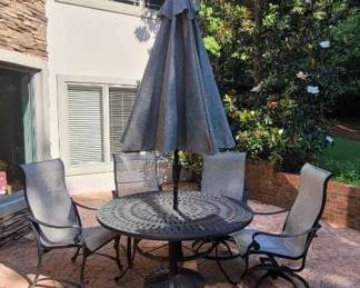 "Behold Mount Vintage Part 2" in North Augusta, SC Starts Closing Thu 7/25 8p. Pickup Sat 7/27 11-2p. Please click here to view more photos, descriptions, and current bids: https://ctbids.com/estate-sale/30101