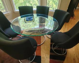 "Behold Mount Vintage Part 2" in North Augusta, SC Starts Closing Thu 7/25 8p. Pickup Sat 7/27 11-2p. Please click here to view more photos, descriptions, and current bids: https://ctbids.com/estate-sale/30101