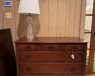 Drexel 6 Drawer Dresser (21"D x 44"W x 34-1/2"H)