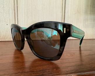 Women's Fendi Sunglasses