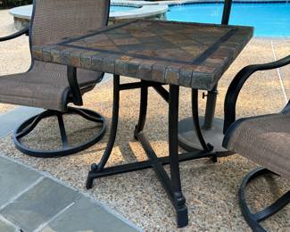 Sunbrella End Table (26"W x 30"D x 28-1/2"H)