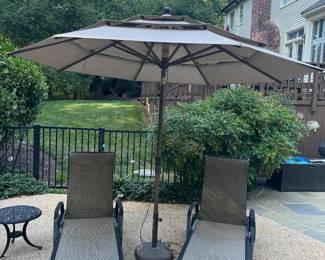 Sunbrella Loungers with Large Sunbrella Standing Umbrella