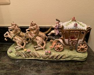 Vintage Capodimonte Armani Porcelain Horse Drawn Royal Carriage Porcelain Statue