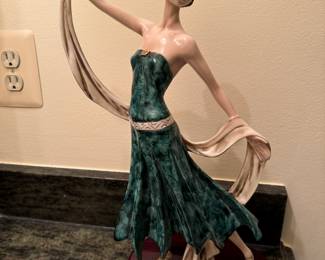 Capodimonte Hand Painted and Hand Made Amilcare Santini Original Art Deco Flapper Dancing Woman Figurine / Signed by the Artist