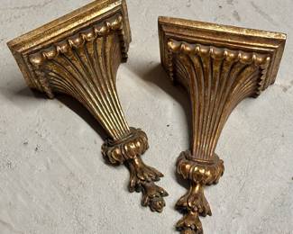 Bombay Co. "Calmont" NIB Vintage Shelves