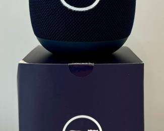 Vineyard Vines Speaker