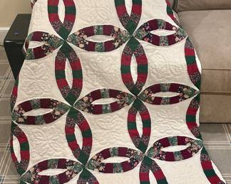 Double Wedding Ring Quilt